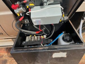 Gen 10 Hydrogen system mounted under tray 4.2 L diesel box slides out and open