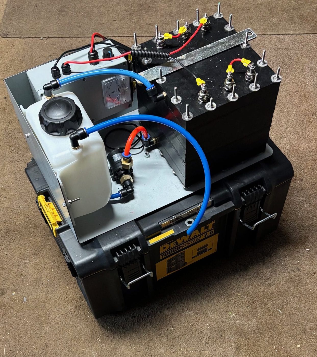 Generation 25 hydrogen fuel system about to be mounted